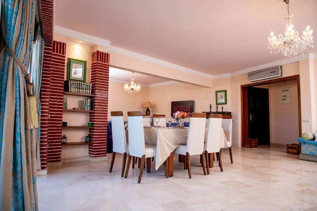 Spacious Beachview Condo Marina - Families Only Agadir Eksteriør bilde