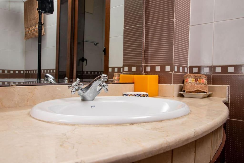 Spacious Beachview Condo Marina - Families Only Agadir Eksteriør bilde